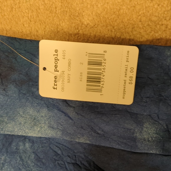 Free People Size 2 Blue tie dye Skirt NWT - Picture 2 of 2